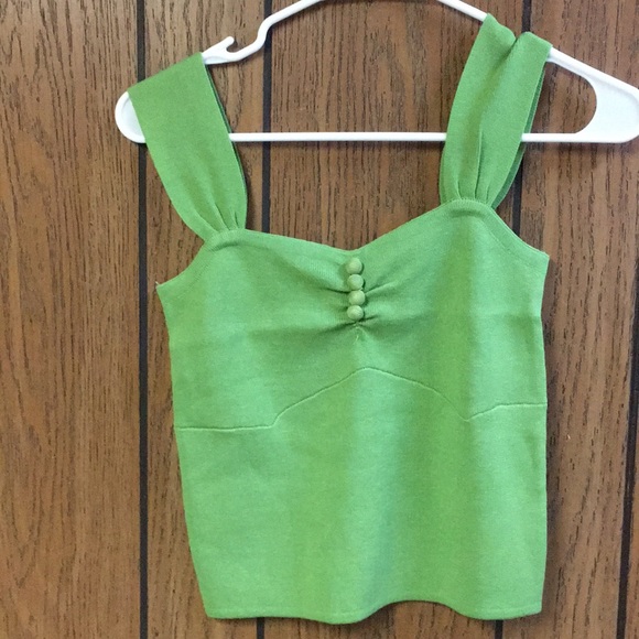 Shirts - Picture 7 of 8